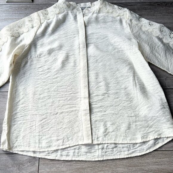 Fransa Blondie Embroidered Sleeve Blouse Arctic Wolf - Picture 10 of 16